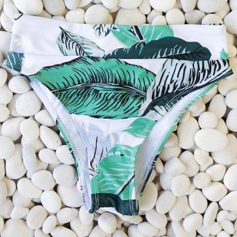 NWT Tropical Palm Bandeau Bikini Set - Picture 9 of 11